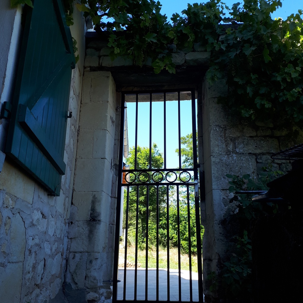 18-102 Portail de sécurisation - accès jardin