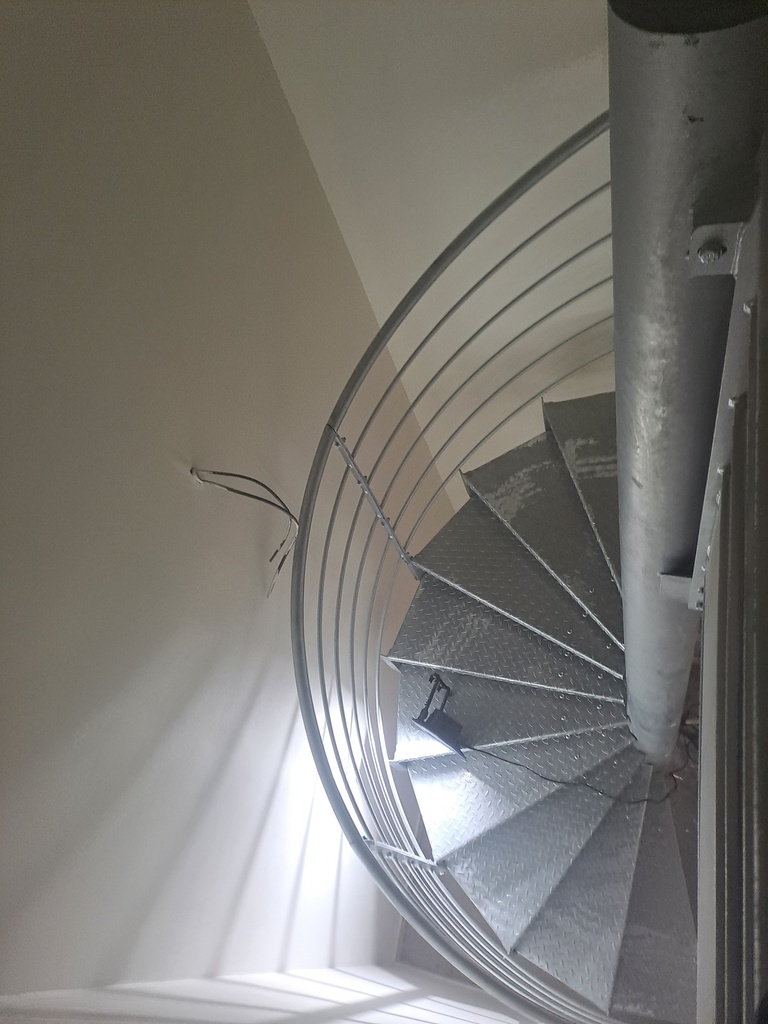 22-209-700 Escalier hélicoïdale circulaire