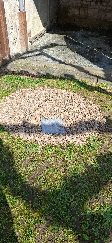 Réalisation d'une plaque acier galvanisée à chaud pour l'accès d'une fosse septique