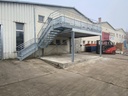 Terrasse avec escalier de secours
