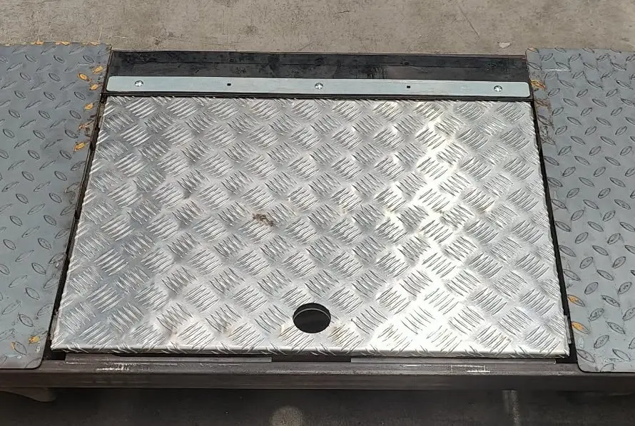 [2504001B0100] Trappe Alu 660 Ep: 15