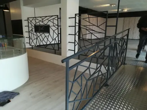 [19-183] Garde-corps rampe accès mobilité réduite