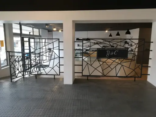 [19-183-002] Claustra de protection